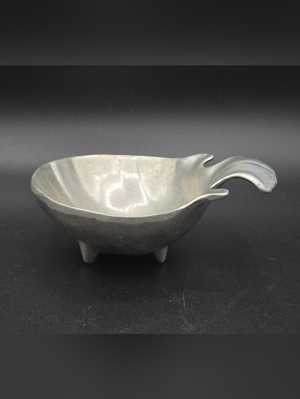 Vintage Wilton Armetale/ Bruce Fox Design Pewter Fish Tail Dish -  USA - Picture 2 of 5